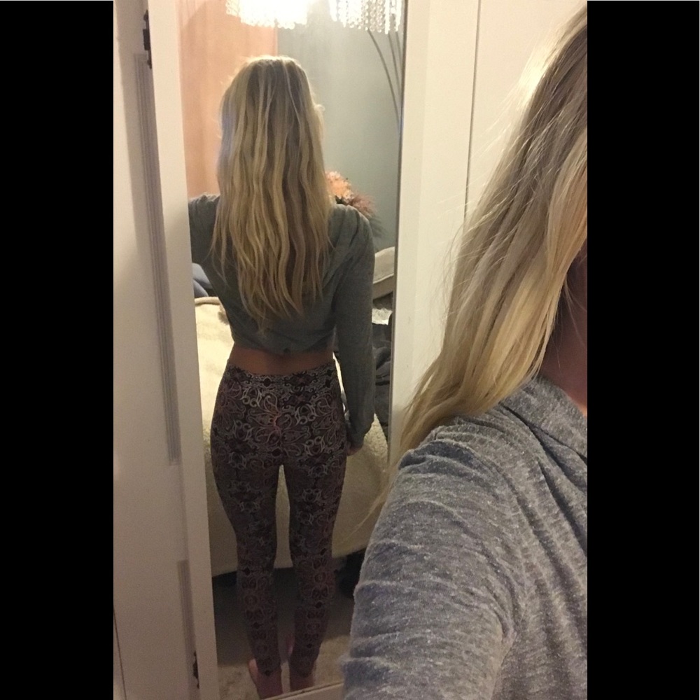 NWT Bethany Mota Boho Design Leggings